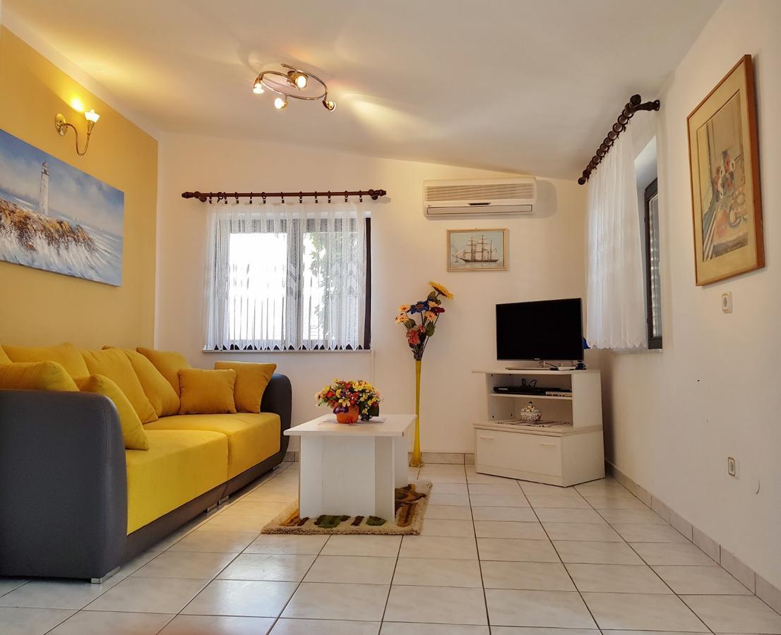 Apartment Luna Vodice Exterior photo